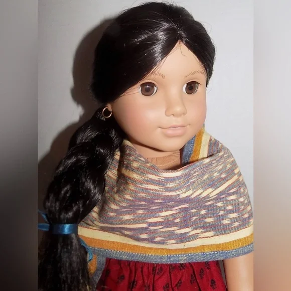 American Girl Doll - Josefina (original) - DISCONTINUED - Picture 6 of 7